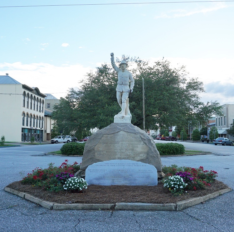 WWI Monument in Eufaula Alabama