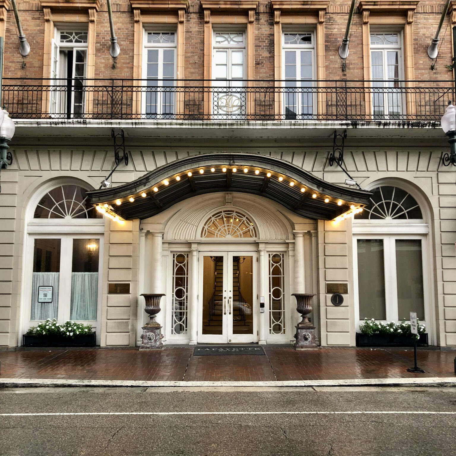 Inside The Lafayette Hotel | New Orleans Boutique Hotel